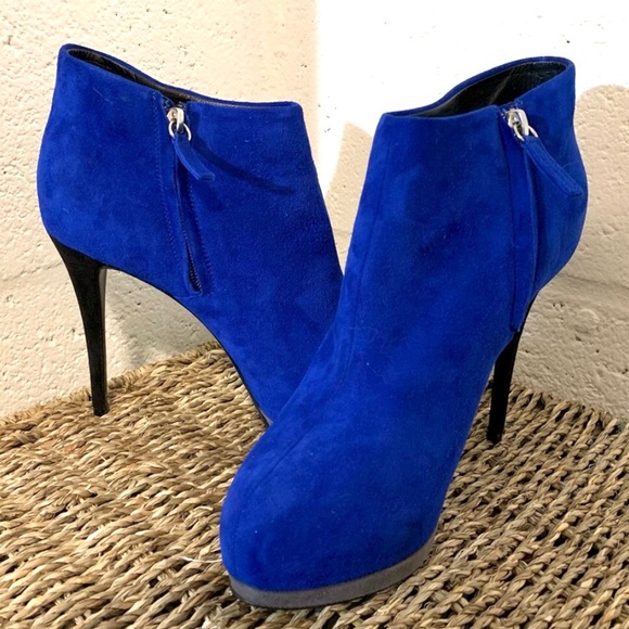 RARE 💙🖤Giuseppe Zanotti🖤💙 Suede Ankle Boot - Picture 13 of 13